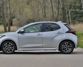 Noleggio auto Toyota Yaris 2023 in Montenegro, con carburante Benzina e 120 cavalli di potenza ➤ A partire da 40 EUR al giorno.