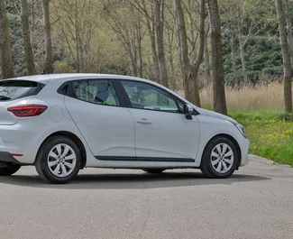 Motore Diesel da 1,5L di Renault Clio 5 2021 per il noleggio in Becici.