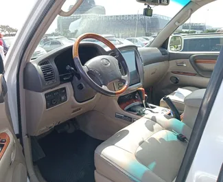 Noleggio auto Lexus Lx470 2007 in Azerbaigian, con carburante Benzina e 275 cavalli di potenza ➤ A partire da 95 AZN al giorno.