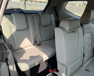 Noleggio Volkswagen Terramont. Auto Comfort, SUV, Crossover per il noleggio negli Emirati Arabi Uniti ✓ Cauzione di Senza deposito ✓ Opzioni assicurative RCT, FDW, Giovane, Senza deposito.