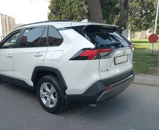 Noleggio auto Toyota Rav4 2022 in Azerbaigian, con carburante Benzina e 175 cavalli di potenza ➤ A partire da 110 AZN al giorno.