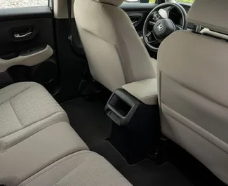 Noleggio Honda HR-V. Auto Economica, Comfort, Crossover per il noleggio in Georgia ✓ Cauzione di Deposito di 200 GEL ✓ Opzioni assicurative RCT, CDW, SCDW, FDW, Passeggeri, Furto.