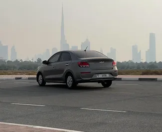Noleggio auto Kia Pegas #11908 Automatico a Dubai, dotata di motore 1,4L ➤ Da Mounir negli Emirati Arabi Uniti.