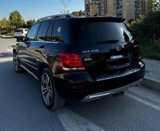 Noleggio auto Mercedes-Benz GLK 2013 in Albania, con carburante Diesel e 90 cavalli di potenza ➤ A partire da 53 EUR al giorno.