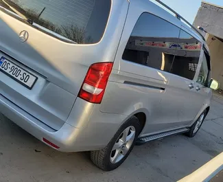 Motore Benzina da 2,0L di Mercedes-Benz Vito Tourer Pro 2020 per il noleggio all'aeroporto di Kutaisi.