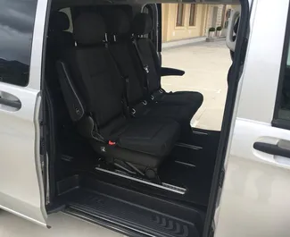 Motore Diesel da 2,2L di Mercedes-Benz Vito Tourer Pro 2019 per il noleggio in Becici.