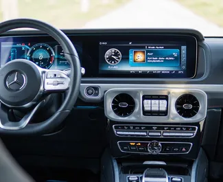 Mercedes-Benz G500 2022 con sistema A trazione integrale, disponibile in Becici.