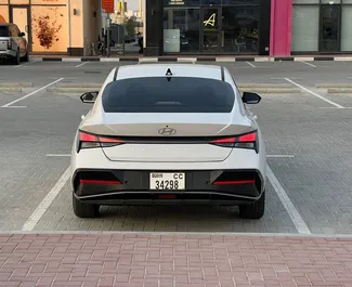 Motore Benzina da 1,5L di Hyundai Elantra 2025 per il noleggio a Dubai.