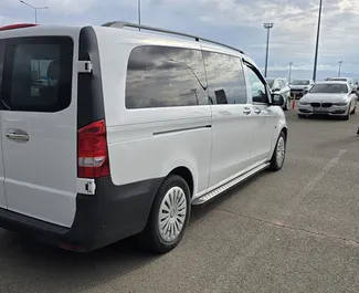Noleggio auto Mercedes-Benz Vito #380 Automatico a Tbilisi, dotata di motore 2,2L ➤ Da Giorgi in Georgia.