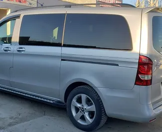 Noleggio Mercedes-Benz Vito Tourer Pro. Auto Comfort, Premium, Monovolume per il noleggio in Georgia ✓ Cauzione di Deposito di 500 GEL ✓ Opzioni assicurative RCT, SCDW, FDW, Passeggeri, Giovane.