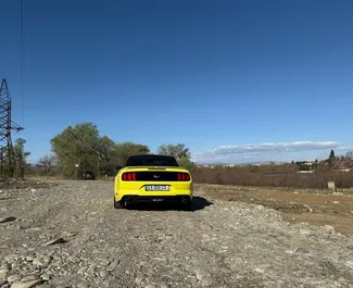 Noleggio auto Ford Mustang Cabrio 2022 in Georgia, con carburante Benzina e 320 cavalli di potenza ➤ A partire da 225 GEL al giorno.
