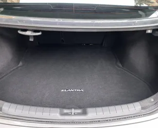 Noleggio auto Hyundai Elantra 2019 in Georgia, con carburante Benzina e 147 cavalli di potenza ➤ A partire da 49 GEL al giorno.