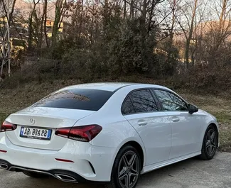 Noleggio Mercedes-Benz A180. Auto Economica, Comfort, Premium per il noleggio in Albania ✓ Cauzione di Deposito di 500 EUR ✓ Opzioni assicurative CDW, SCDW, FDW, Giovane.