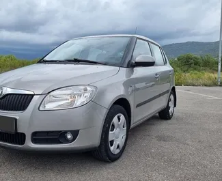 Noleggio Skoda Fabia. Auto Economica per il noleggio in Montenegro ✓ Cauzione di Senza deposito ✓ Opzioni assicurative RCT, All'estero.