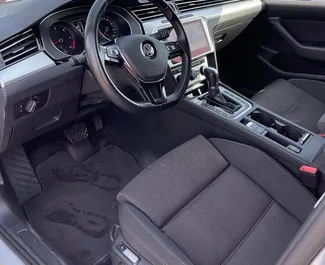 Noleggio auto Volkswagen Passat Variant 2017 in Montenegro, con carburante Diesel e 140 cavalli di potenza ➤ A partire da 30 EUR al giorno.