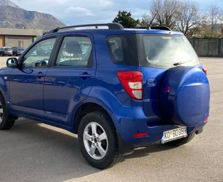 Noleggio auto Daihatsu Terios 2008 in Montenegro, con carburante Benzina e 105 cavalli di potenza ➤ A partire da 15 EUR al giorno.