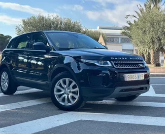 Vista frontale di un noleggio Land Rover Range Rover Evoque ad Alicante, Spagna ✓ Auto #12313. ✓ Cambio Automatico TM ✓ 0 recensioni.