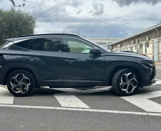 Noleggio Hyundai Tucson. Auto Economica, Comfort, SUV, Crossover per il noleggio in Spagna ✓ Cauzione di Deposito di 300 EUR ✓ Opzioni assicurative RCT.