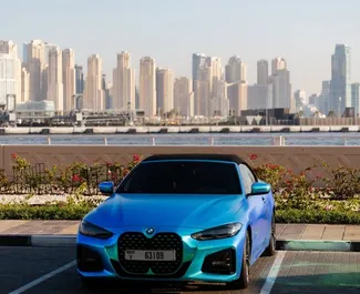 Vista frontale di un noleggio BMW 430i Cabrio a Dubai, Emirati Arabi Uniti ✓ Auto #12492. ✓ Cambio Automatico TM ✓ 0 recensioni.