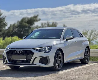 Vista frontale di un noleggio Audi A3 a Budva, Montenegro ✓ Auto #13072. ✓ Cambio Automatico TM ✓ 0 recensioni.