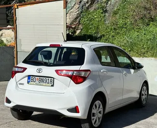 Noleggio auto Toyota Yaris 2019 in Montenegro, con carburante Benzina e 101 cavalli di potenza ➤ A partire da 17 EUR al giorno.