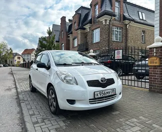 Noleggio auto Toyota Yaris 2008 in Russia, con carburante Benzina e 69 cavalli di potenza ➤ A partire da 2640 RUB al giorno.