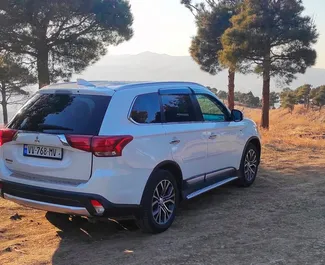 Noleggio auto Mitsubishi Outlander Xl 2019 in Georgia, con carburante Ibrido e 250 cavalli di potenza ➤ A partire da 104 GEL al giorno.