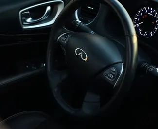 Vista frontale di un noleggio Infiniti QX60 a Dubai, Emirati Arabi Uniti ✓ Auto #12953. ✓ Cambio Automatico TM ✓ 0 recensioni.