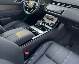 Motore Benzina da 2,0L di Land Rover Range Rover Velar 2024 per il noleggio a Dubai.
