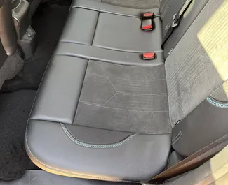 Noleggio auto Peugeot 2008 2019 in Spagna, con carburante Benzina e 110 cavalli di potenza ➤ A partire da 35 EUR al giorno.