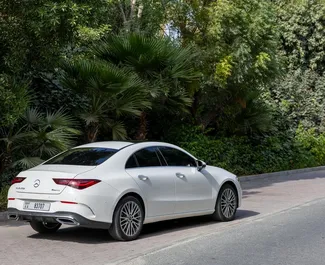 Noleggio auto Mercedes-Benz CLA250 2025 negli Emirati Arabi Uniti, con carburante Benzina e 221 cavalli di potenza ➤ A partire da 400 AED al giorno.