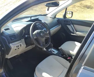 Motore Benzina da 2,5L di Subaru Forester 2016 per il noleggio a Tbilisi.
