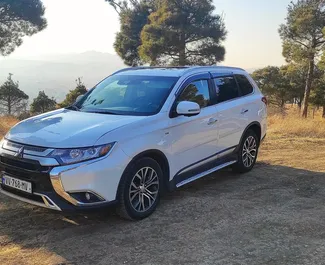 Noleggio auto Mitsubishi Outlander Xl #9706 Automatico a Tbilisi, dotata di motore 3,0L ➤ Da Grigol in Georgia.