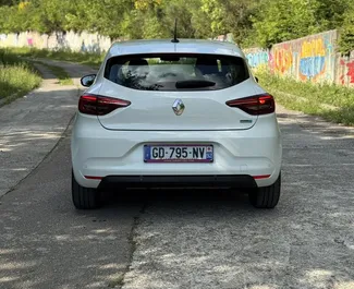Renault Clio 5 2021 con sistema A trazione anteriore, disponibile a Budva.