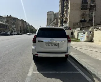 Noleggio auto Toyota Land Cruiser Prado #12924 Automatico a Baku, dotata di motore 2,7L ➤ Da Kamran in Azerbaigian.