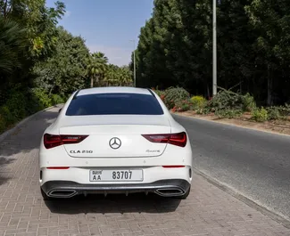 Noleggio auto Mercedes-Benz CLA250 #13100 Automatico a Dubai, dotata di motore 2,0L ➤ Da Mohammad negli Emirati Arabi Uniti.