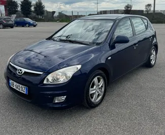 Noleggio auto Hyundai i30 2010 in Albania, con carburante Diesel e 80 cavalli di potenza ➤ A partire da 12 EUR al giorno.