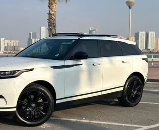Noleggio auto Land Rover Range Rover Velar #13109 Automatico a Dubai, dotata di motore 2,0L ➤ Da Mohammad negli Emirati Arabi Uniti.