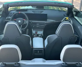 BMW M4 Competition 2023 con sistema A trazione anteriore, disponibile ad Alicante.