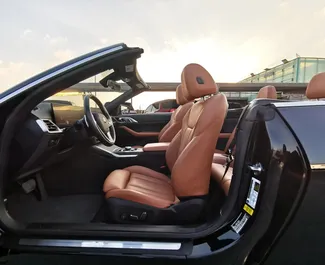 Noleggio BMW 430i Cabrio. Auto Premium, Lusso, Cabrio per il noleggio negli Emirati Arabi Uniti ✓ Cauzione di Deposito di 2500 AED ✓ Opzioni assicurative RCT.