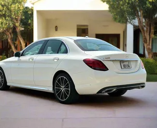 Motore Benzina da 2,0L di Mercedes-Benz C300 Coupe 2021 per il noleggio a Dubai.