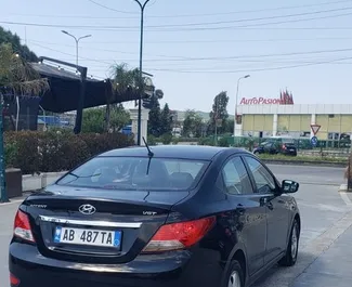 Motore Diesel da 1,6L di Hyundai Accent Blue 2019 per il noleggio a Durazzo.