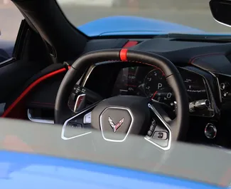 Motore Benzina da 6,2L di Chevrolet Corvette 2022 per il noleggio a Dubai.