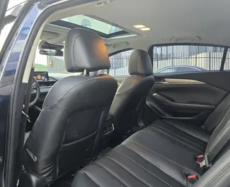 Noleggio Mazda 6. Auto Comfort, Premium per il noleggio in Georgia ✓ Cauzione di Senza deposito ✓ Opzioni assicurative RCT, FDW, Passeggeri, Furto, Senza deposito.