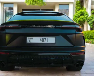Lamborghini Urus 2022 disponibile per il noleggio a Dubai, con limite di chilometraggio di illimitato.