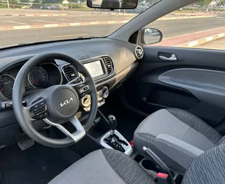 Noleggio auto Kia Pegas 2024 negli Emirati Arabi Uniti, con carburante Benzina e 95 cavalli di potenza ➤ A partire da 80 AED al giorno.