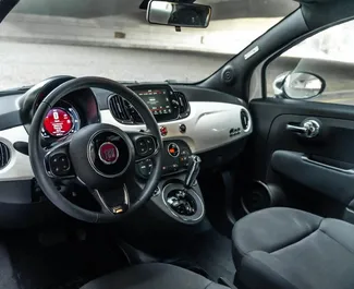 Noleggio auto Fiat 500 2024 negli Emirati Arabi Uniti, con carburante Benzina e 70 cavalli di potenza ➤ A partire da 180 AED al giorno.