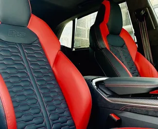 Noleggio Audi RS Q8. Auto Premium, Lusso, SUV, Crossover per il noleggio negli Emirati Arabi Uniti ✓ Cauzione di Deposito di 2500 AED ✓ Opzioni assicurative RCT.