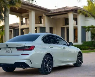 Motore Benzina da 2,0L di BMW 330i 2020 per il noleggio a Dubai.
