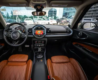 Noleggio Mini Clubman. Auto Comfort, Premium per il noleggio in Georgia ✓ Cauzione di Deposito di 100 GEL ✓ Opzioni assicurative RCT.